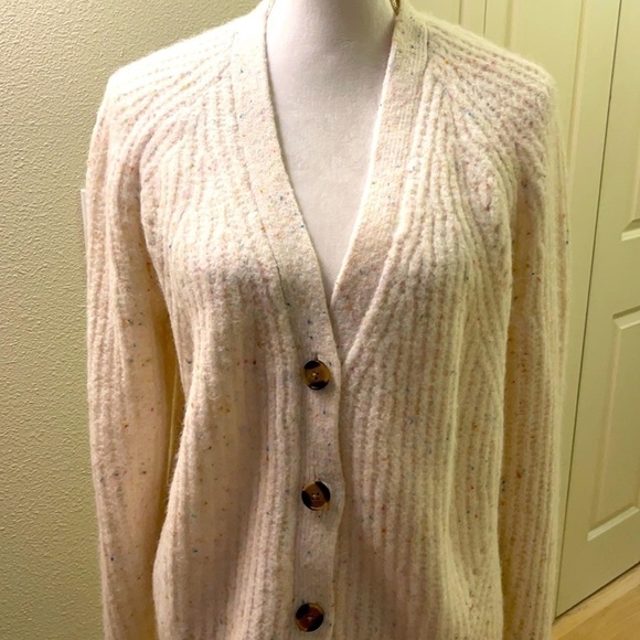 Style & Co. Sweaters - STYLE AND COMPANY CREAM SPECKLED CARDIGAN​​